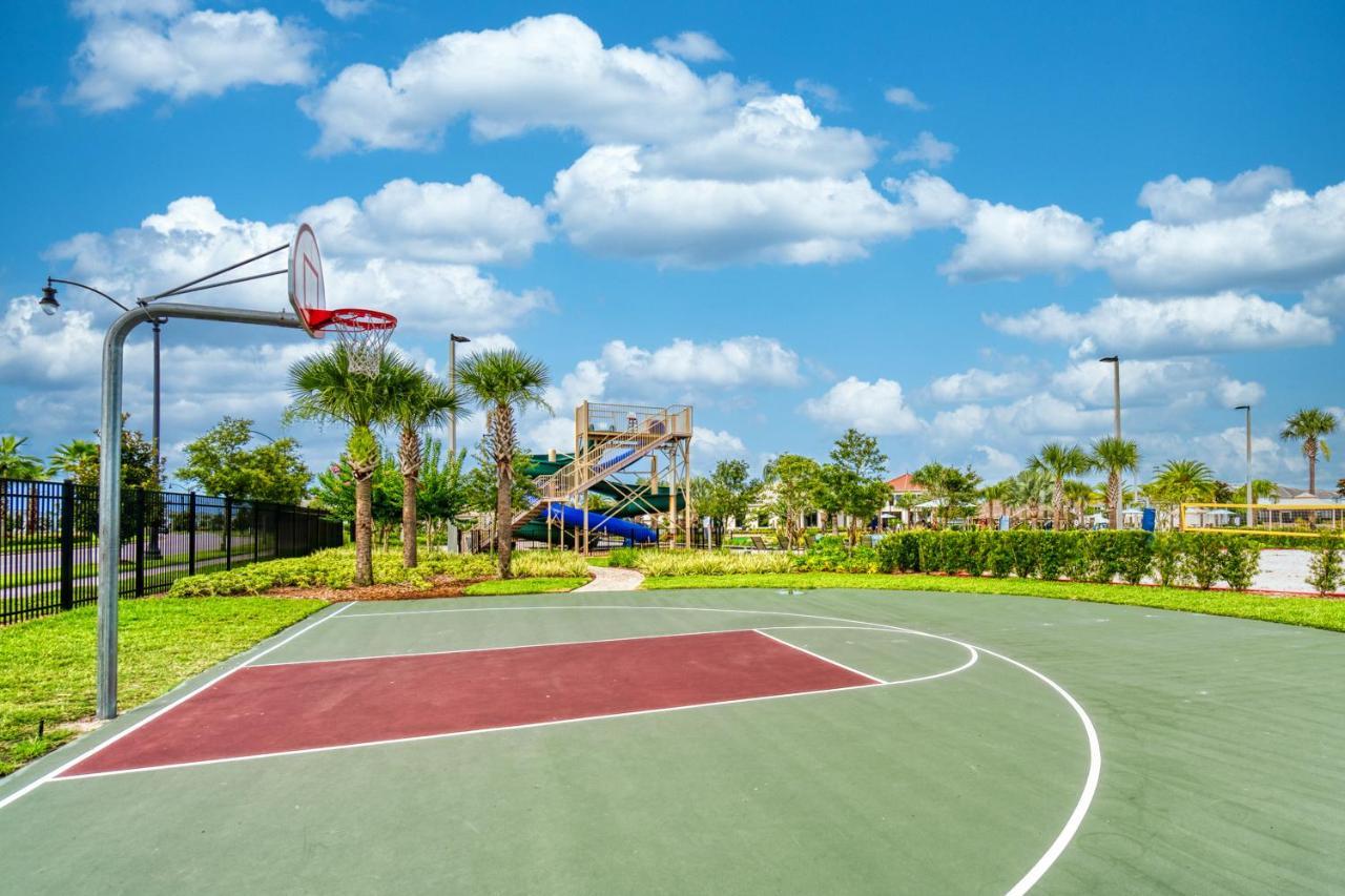 Super Nice Townhome Near Disney With Private Pool คิสซิมมี ภายนอก รูปภาพ